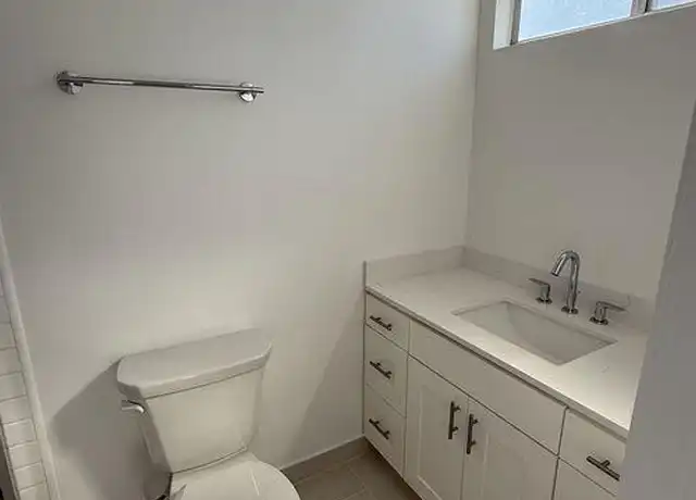 Property at 1114 12th St Unit 206, Santa Monica, CA, 90403, 3 beds, 2 baths, [object Object]