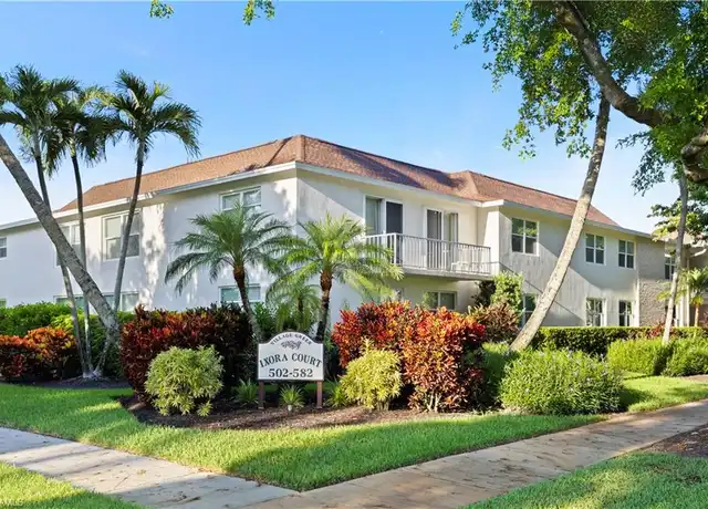 Property at 578 Broad Ave S #578, Naples, FL, 34102, 2 beds, 2 baths, [object Object]