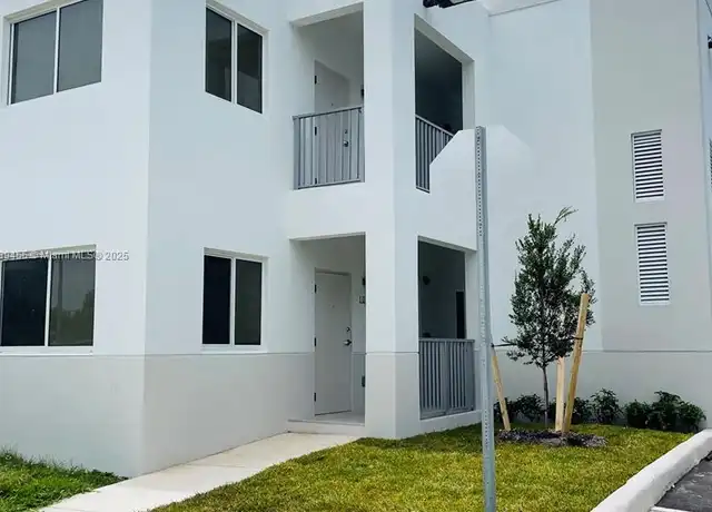 Property at 310 E 7th St Unit 101-204, Hialeah, FL, 33010, 2 beds, 2 baths, [object Object]