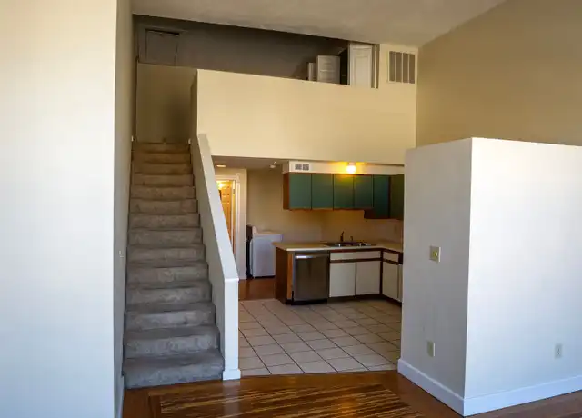 Property at 204 N Walnut St Unit A, Bloomington, IN, 47404, 1 bed, 1 bath, [object Object]
