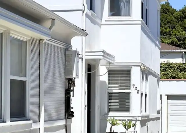 Property at 926 S Holt Ave Unit 928, Los Angeles, CA, 90035, 1 bed, 1 bath, [object Object]