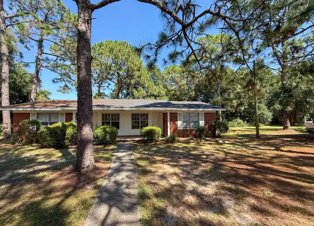 Property at 4300 N 8th Ave, Pensacola, FL, 32503, 2 beds, 1 bath, [object Object]
