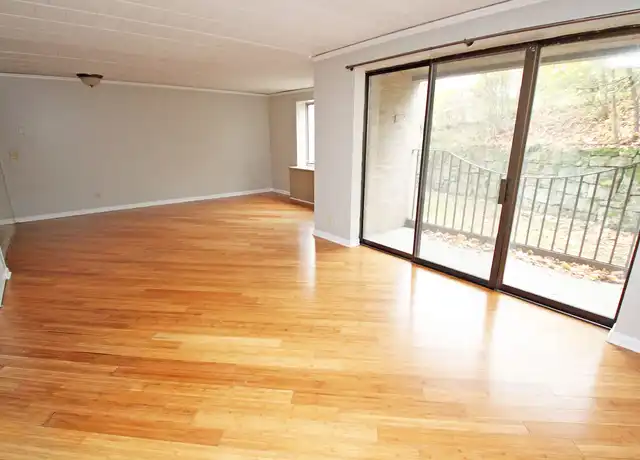Property at Queensbury - 220 S Home Ave, Pittsburgh, PA, 15202, 1 bed, 1 bath, [object Object]