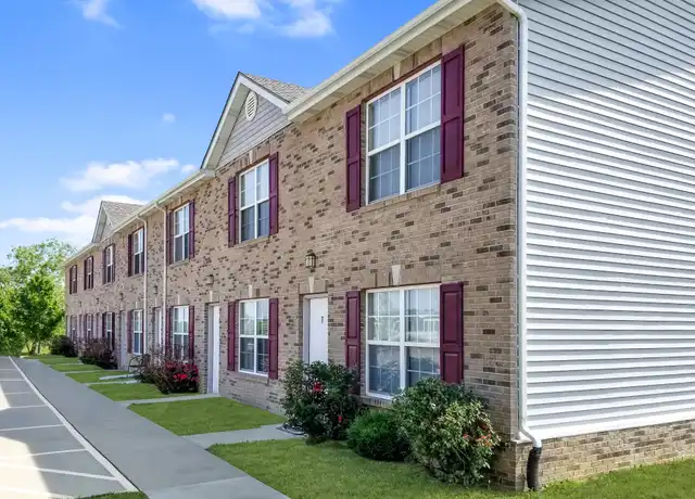 Property at Storyboard on Northtowne - 143 Northtowne St, Lebanon, IL, 62254, 2 beds, 1.5 baths, [object Object]