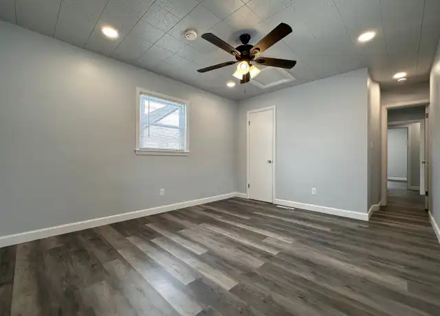 Property at 953 Langlade Ave, Green Bay, WI, 54304, 3 beds, 1 bath, [object Object]