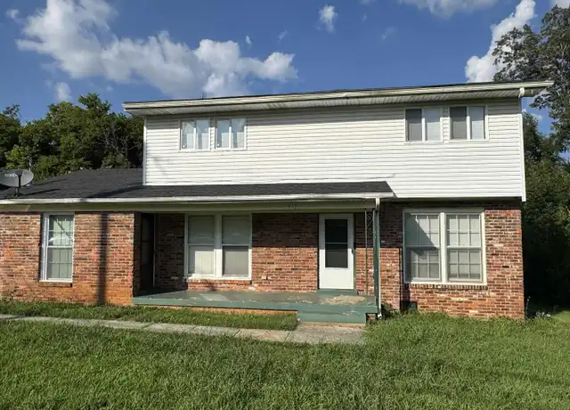 Property at 3722 Battlefield Dr NW, Huntsville, AL, 35810, 5 beds, 2 baths, [object Object]