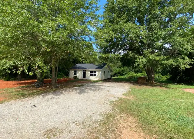 Property at 4270 Great Falls Hwy, Lancaster, SC, 29720, 2 beds, 1 bath, [object Object]