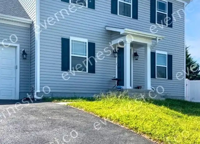 Property at 102 Ridgeway St, Fredericksburg, VA, 22401, 4 beds, 3 baths, [object Object]