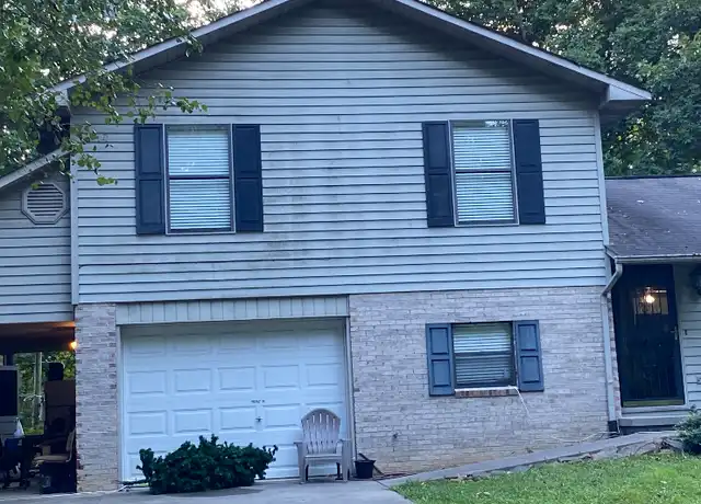 Property at 2310 Red Oak Dr, Pigeon Forge, TN, 37863, 3 beds, 2 baths, [object Object]
