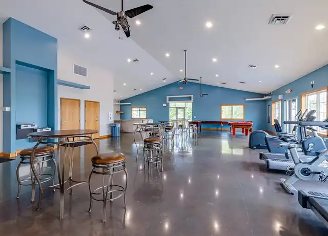 Property at Park Ridge Apartments - 760 W C St, Lincoln, NE, 68522, 1-2 bed, 1-2 bath, [object Object]