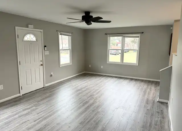 Property at 3932 Fairfax St, Dumfries, VA, 22026, 2 beds, 1 bath, [object Object]