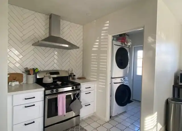 Property at 2517 N 12th St, Phoenix, AZ, 85006, 3 beds, 1 bath, [object Object]