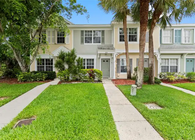 Property at 7856 Dixie Beach Cir Unit 7856, Tamarac, FL, 33321, 2 beds, 1.5 baths, [object Object]