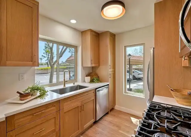 Property at 10718 Dabney Dr, San Diego, CA, 92126, 1 bed, 1 bath, [object Object]