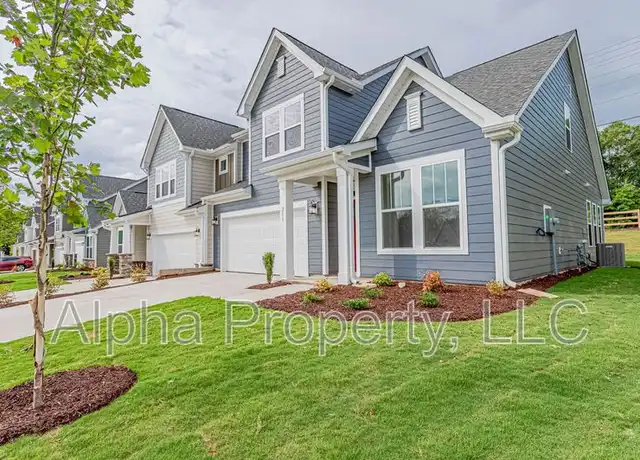 Property at 211 Green River Way, Greenville, SC, 29607, 3 beds, 2.5 baths, [object Object]