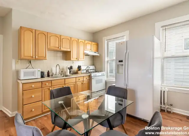 Property at 14 Elder St Unit 1, Boston, MA, 02125, 3 beds, 1 bath, [object Object]
