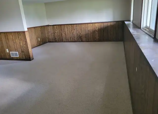 Property at 854 Washington St, Anoka, MN, 55303, 3 beds, 2 baths, [object Object]
