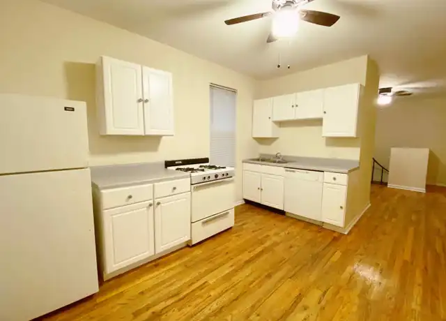 Property at 2311 N Greenview Ave Unit 1R, Chicago, IL, 60614, 4 beds, 2 baths, [object Object]