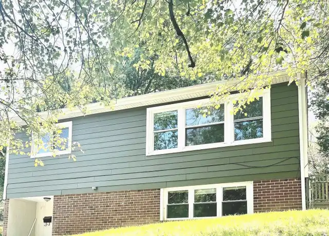 Property at 13428 Greenacre Dr, Woodbridge, VA, 22191, 3 beds, 1.5 baths, [object Object]