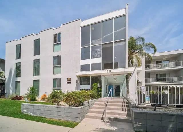 Property at 170 North Crescent Street - 170 N Crescent Dr, Beverly Hills, CA, 90210, 2-3 beds, 2.5-3 baths, [object Object]