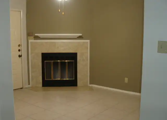 Property at 921 Marine Dr #219, Galveston, TX, 77550, 1 bed, 1 bath, [object Object]