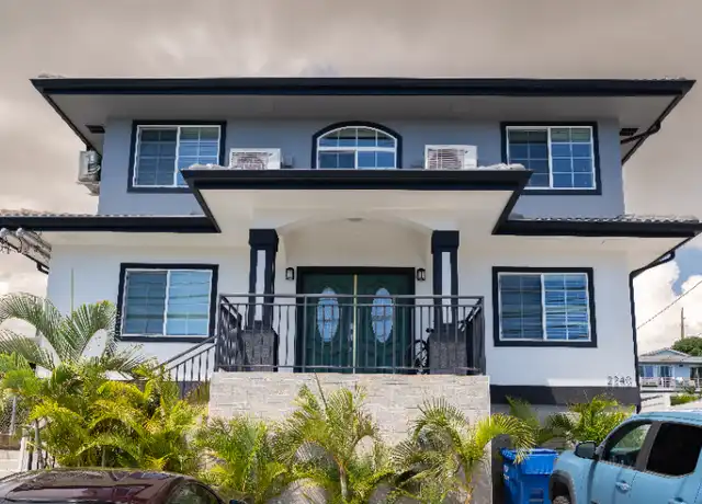 Property at 2240 Metcalf St, Honolulu, HI, 96822, 3 beds, 2 baths, [object Object]