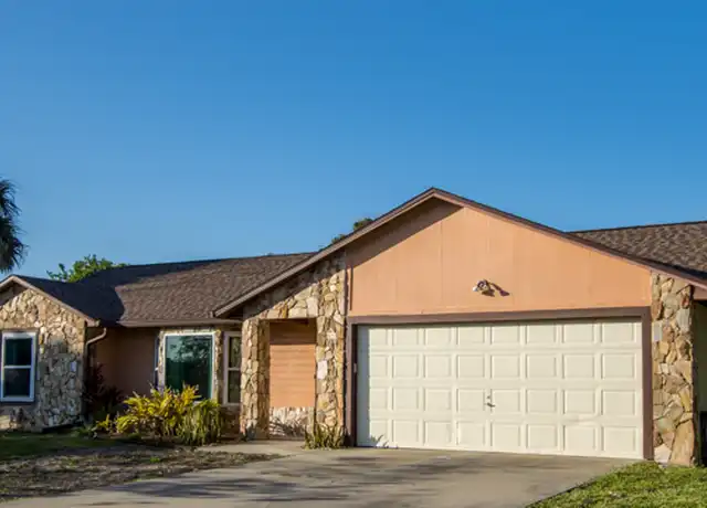 Property at 2409 Greenway Dr, Melbourne, FL, 32901, 3 beds, 2 baths, [object Object]