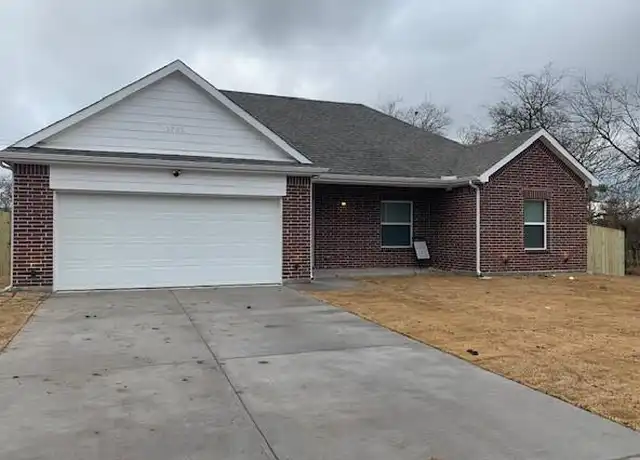 Property at 1702 King St, Greenville, TX, 75401, 3 beds, 2 baths, [object Object]