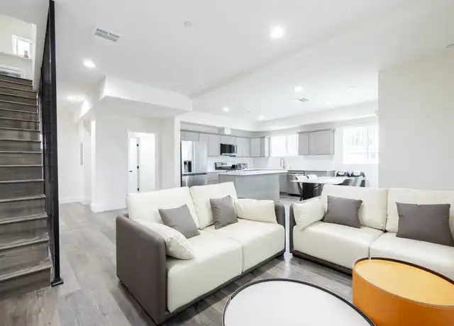 Property at 4997 W 23rd St, Los Angeles, CA, 90016, 5 beds, 5.5 baths, [object Object]