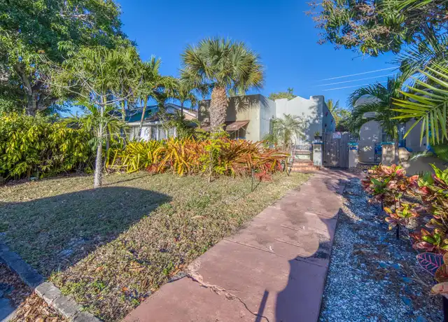 Property at 524 S K St, Lake Worth Beach, FL, 33460, 2 beds, 1 bath, [object Object]