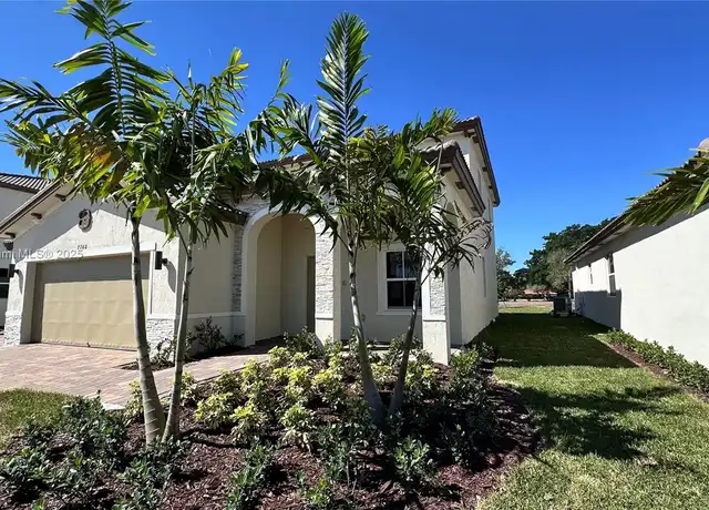 Property at 2760 SE 23rd Ave Unit 2760, Homestead, FL, 33035, 3 beds, 2.5 baths, [object Object]