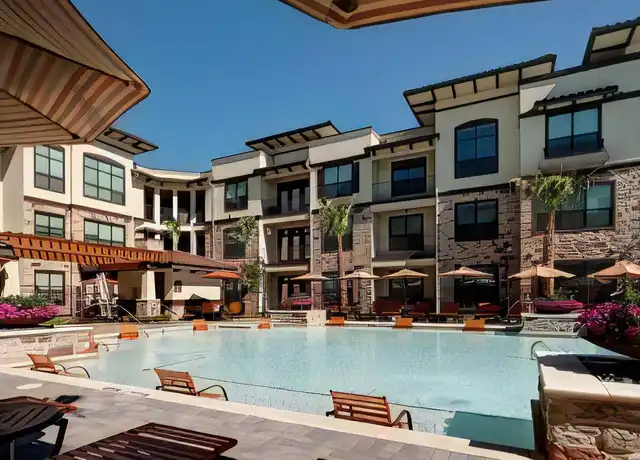 Property at 1803 N Field St Unit B5-58, Dallas, TX, 75202, 2 beds, 2 baths, [object Object]