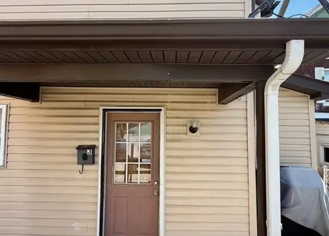 Property at 620 Carothers Ave Unit 3, Carnegie, PA, 15106, 2 beds, 1 bath, [object Object]