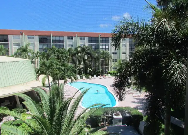 Property at 5321 NE 24th Ter #108, Fort Lauderdale, FL, 33308, 2 beds, 2 baths, [object Object]