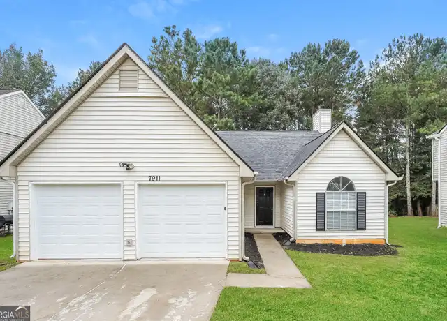 Property at 7911 Woodlake Dr, Riverdale, GA, 30274, 3 beds, 2 baths, [object Object]