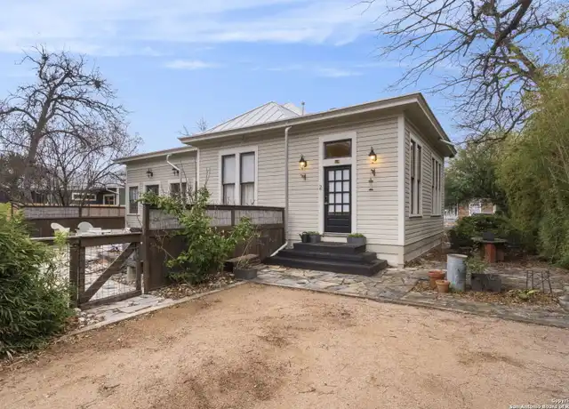 Property at 227 Claudia St Unit 2, San Antonio, TX, 78210, 1 bed, 1 bath, [object Object]