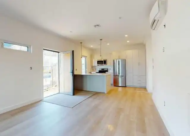 Property at 2847 Washington St, Boston, MA, 02119, 5 beds, 2 baths, [object Object]