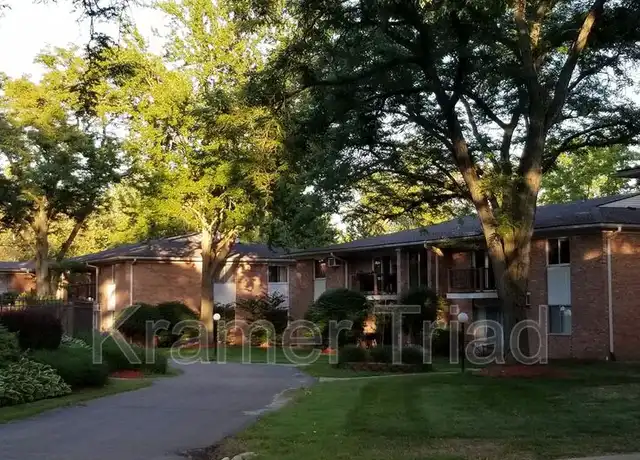 Property at 1249 Island Dr #204, Ann Arbor, MI, 48105, 2 beds, 1 bath, [object Object]