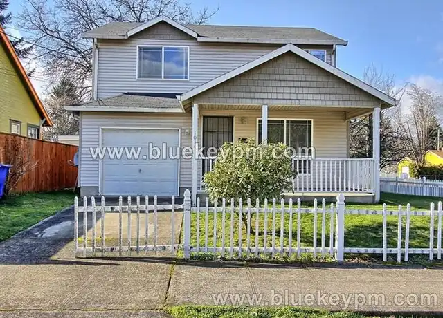 Property at 10141 N Calhoun Ave, Portland, OR, 97203, 3 beds, 1.5 baths, [object Object]