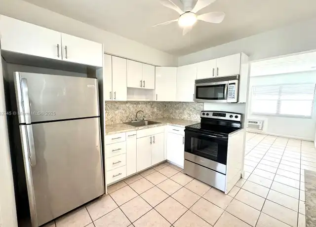 Property at 606 SW 8th St Unit A, Hallandale Beach, FL, 33009, 2 beds, 1 bath, [object Object]