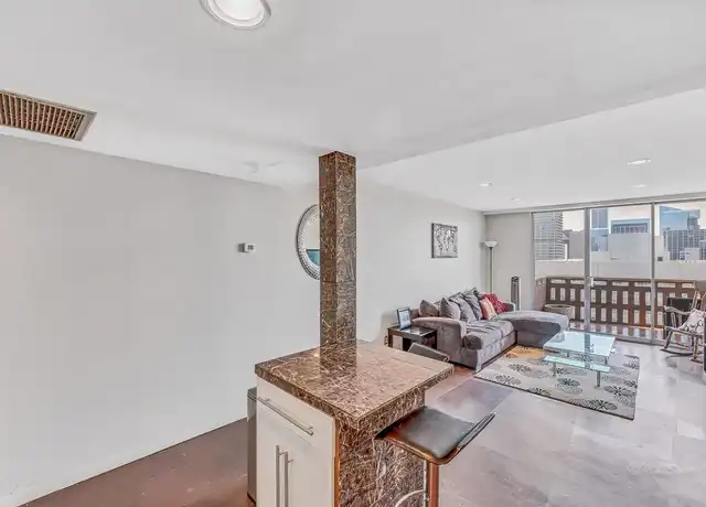 Property at 2016 Main St #2103, Houston, TX, 77002, 1 bed, 1 bath, [object Object]