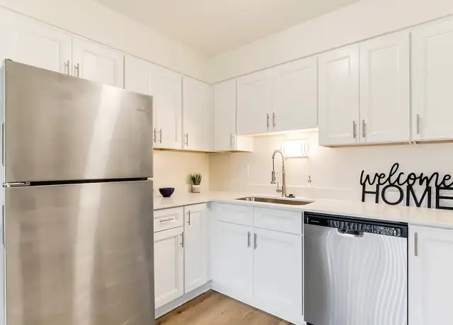Photo of 6170 SW Lombard Ave, Beaverton, OR 97008