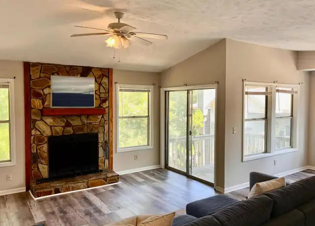 Property at 1006 Wood Creek Dr #9, Fayetteville, NC, 28314, 2 beds, 2 baths, [object Object]