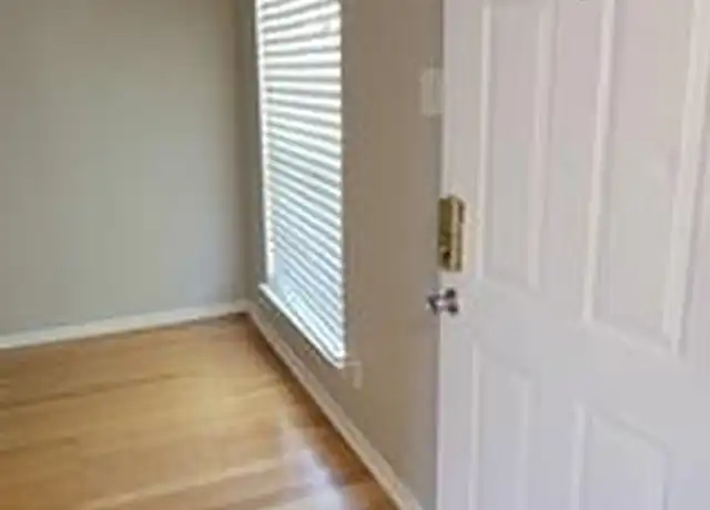 Property at 5317 Junius St #214, Dallas, TX, 75214, 1 bed, 1 bath, [object Object]