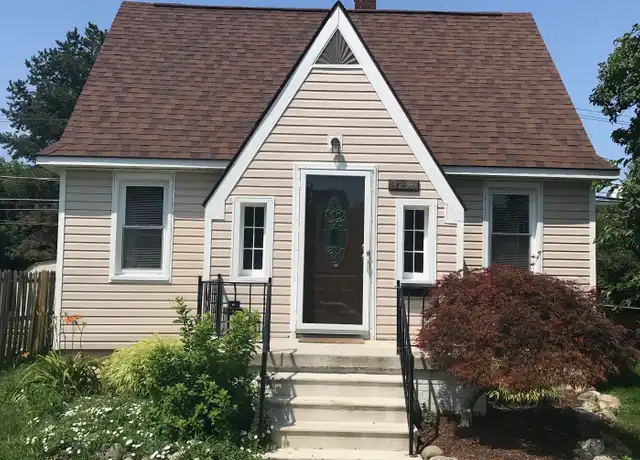 Property at 3235 Prairie Ave, Royal Oak, MI, 48073, 3 beds, 1 bath, [object Object]