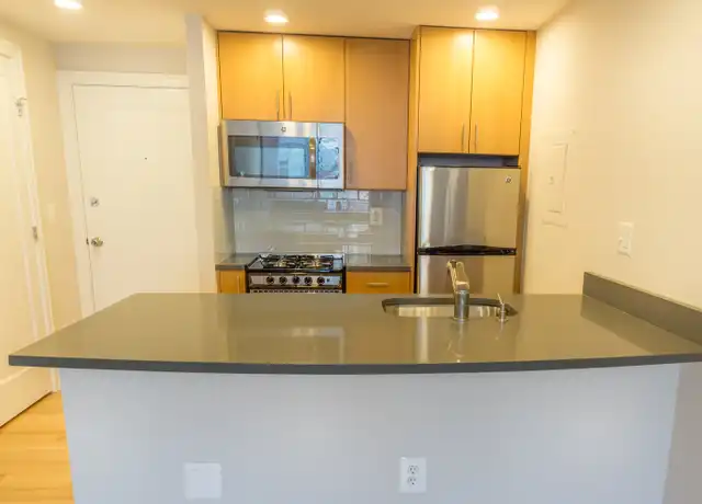 Property at 1230 13th St NW Unit 0208, Washington, DC, 20005, 1 bed, 1 bath, [object Object]