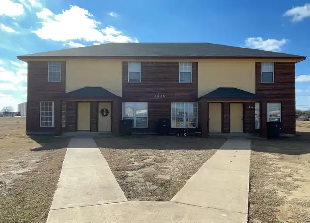 Property at 1210 Industrial Blvd Unit D, Killeen, TX, 76549, 3 beds, 1.5 baths, [object Object]