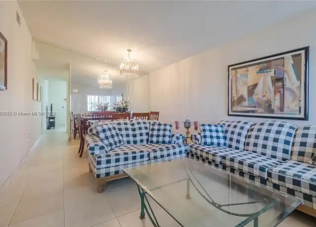 Property at 2524 W 65th St, Hialeah, FL, 33016, 3 beds, 2 baths, [object Object]