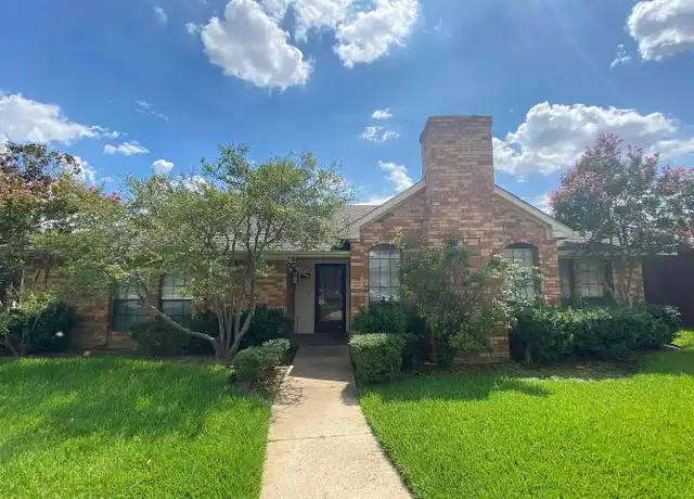 Property at 2022 Vista Crest Dr, Carrollton, TX, 75007, 3 beds, 2 baths, [object Object]