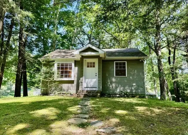 Property at 76 W Redding Rd, Danbury, CT, 06810, 1 bed, 1 bath, [object Object]